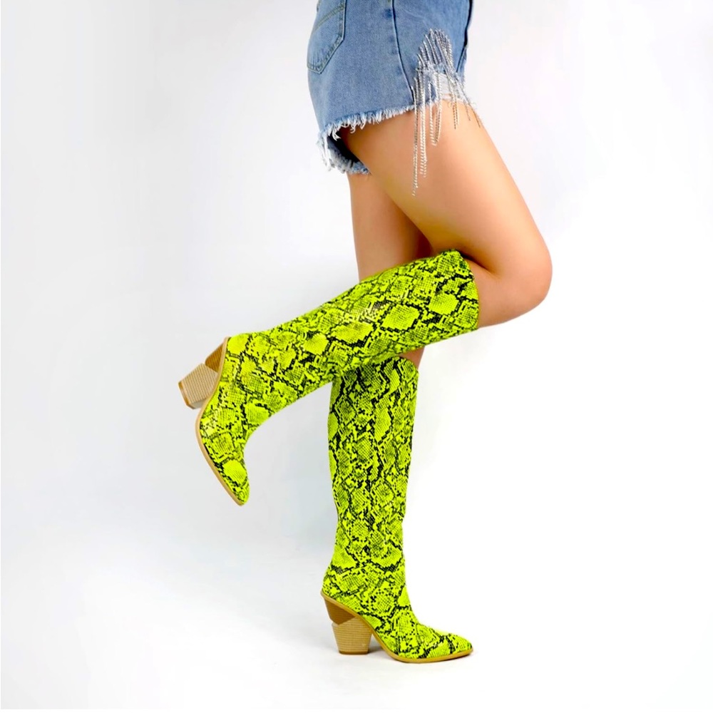 Weird Barbie Yellow Snakeskin knee length boots weird Barbie size 7